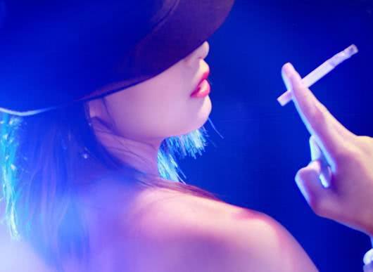 烟卖微信推荐怎么写_推荐几个卖烟的微信_微信卖烟的微信