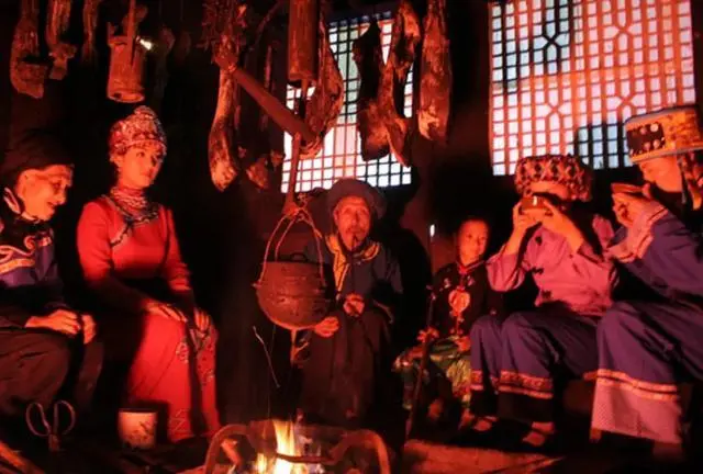 私自造烟的村子_农村发烟_农村让烟的规矩