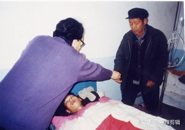 私自造烟的村子_小村子造20年假烟_农村让烟的规矩