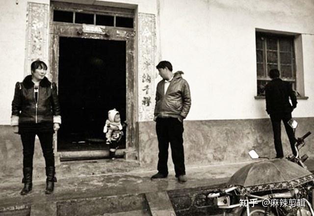 私自造烟的村子_小村子造20年假烟_农村让烟的规矩