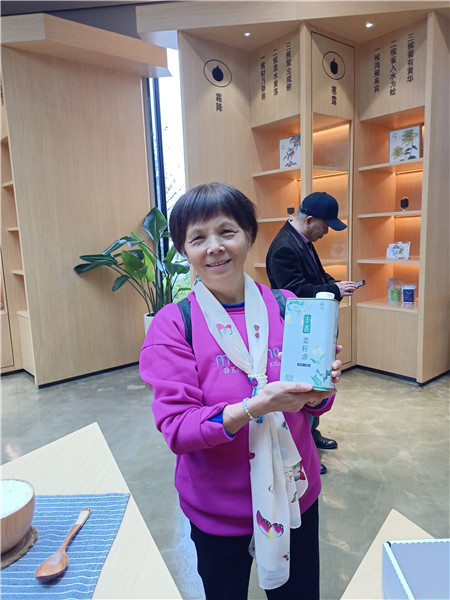 小村子造20年假烟_私自造烟的村子_农村让烟的规矩