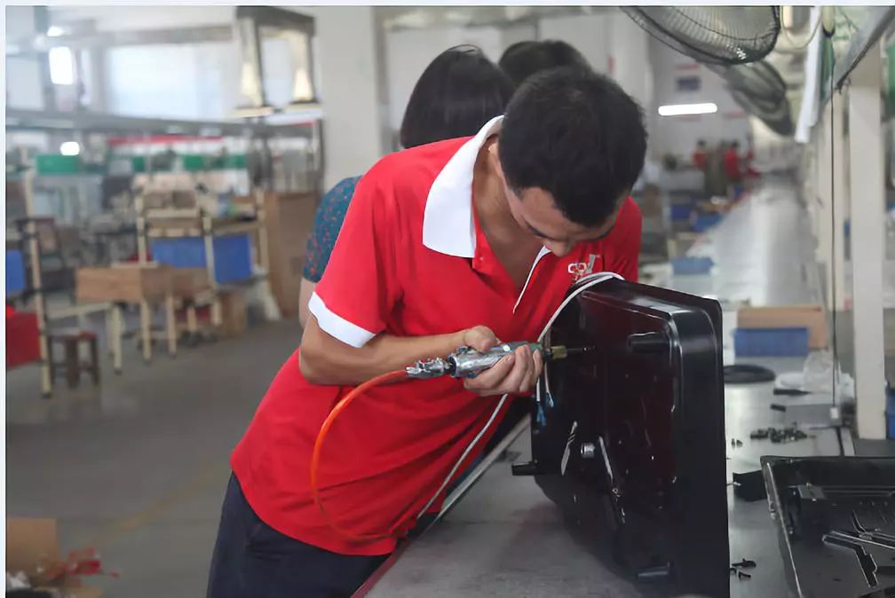 云霄卷烟有限公司_云霄香烟生产厂家-首页_现在云霄卷烟厂生产正品烟了吗