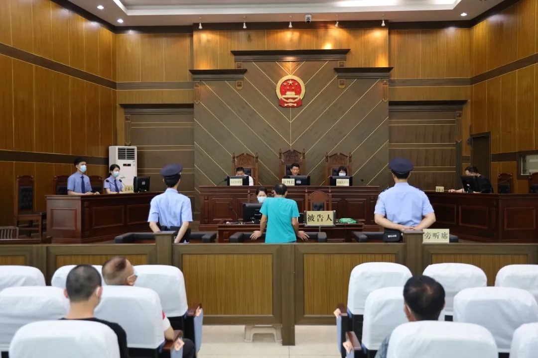 云霄县国家假烟案判决_福建省漳州市云霄县假烟_云霄县假烟国家不管吗