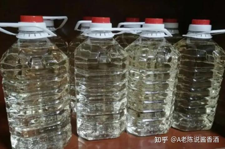 贵州茅台荷花酒价格_贵洲茅台镇荷花酒价格_贵州茅台镇荷花酒和荷花烟