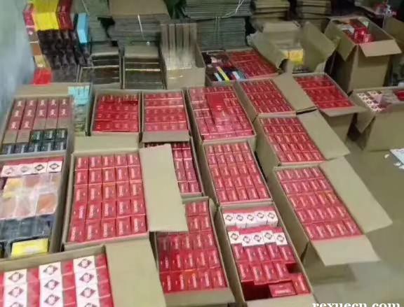 一手货源牛仔裤批发_厂家批发一手货源童鞋_云霄免税烟一手货源批发