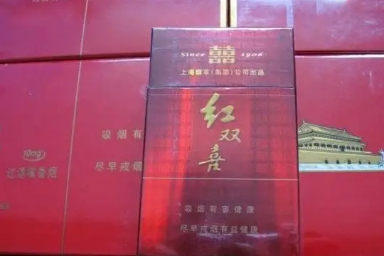 云霄香烟口感怎么样_云霄香烟细支_云霄系列香烟哪款好抽